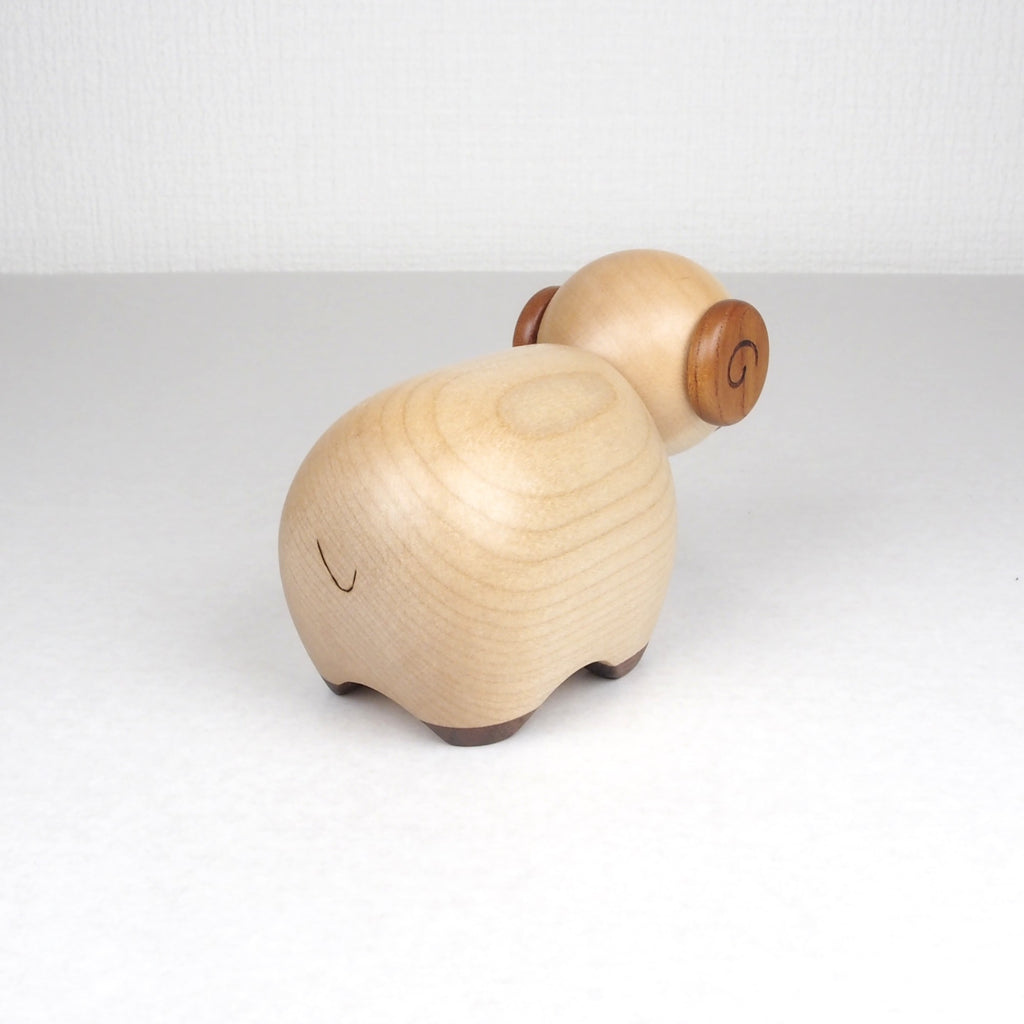木製干支飾り ヒツジ(未) こげ茶orうす茶