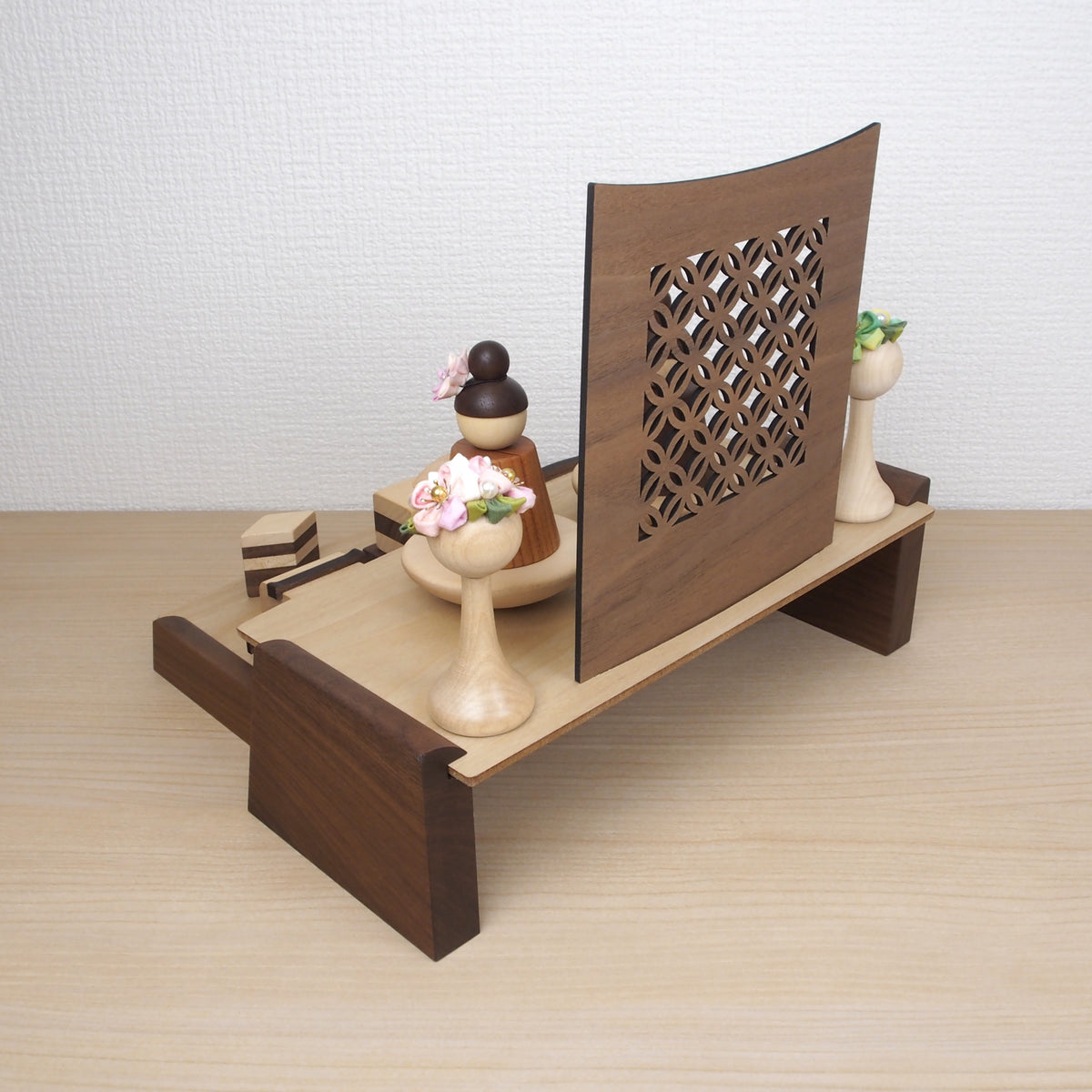 ゆらゆら積み木のおひな様 木製お道具付き二段セット 選べる特典付き