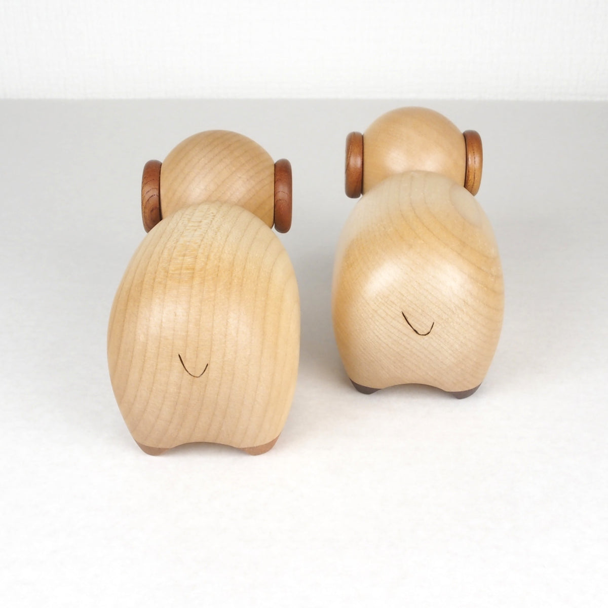 木製干支飾り ヒツジ(未) こげ茶orうす茶