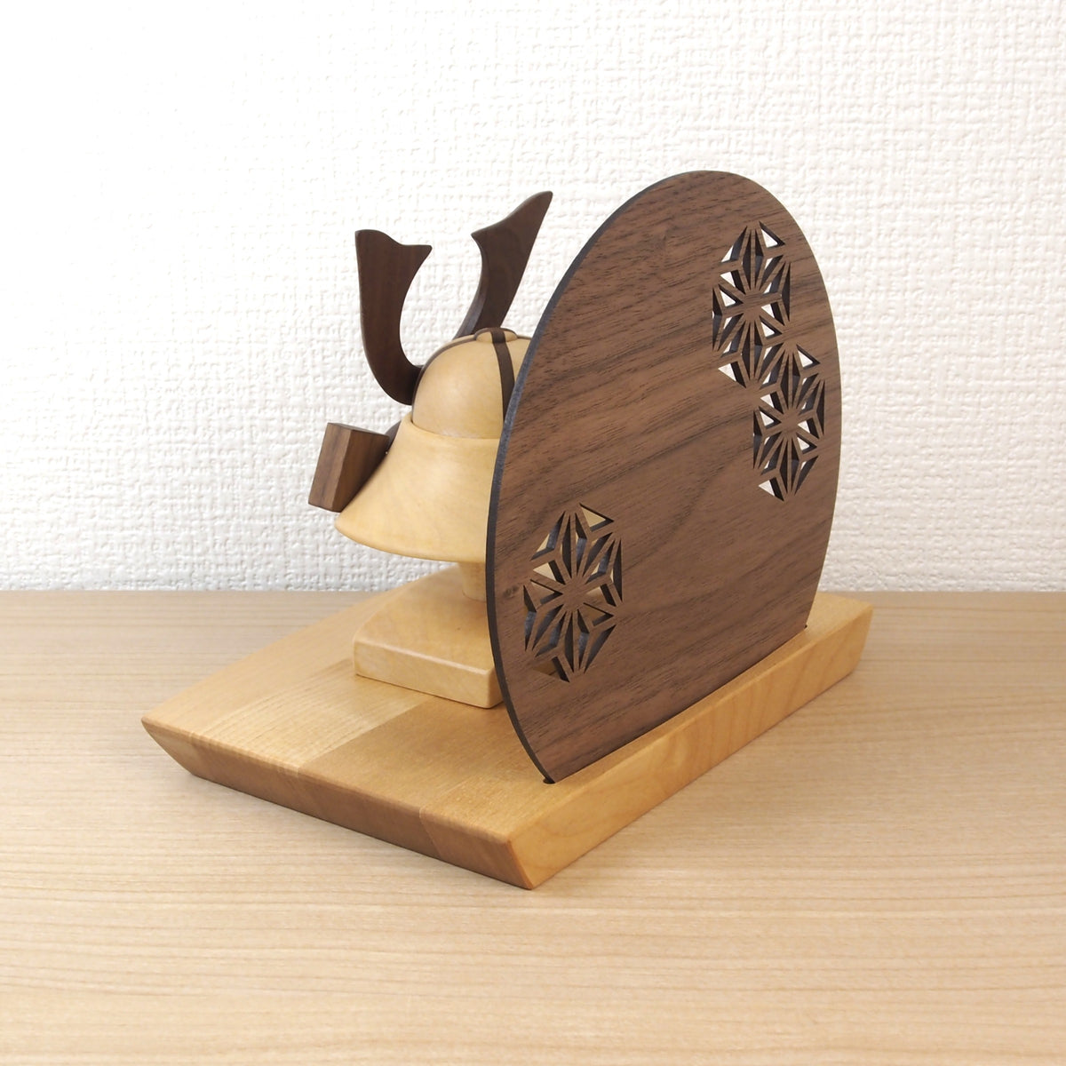 ＊アワード受賞＊ 木製兜(鉢十字)W200ウッドステージセット 選べる特典付き