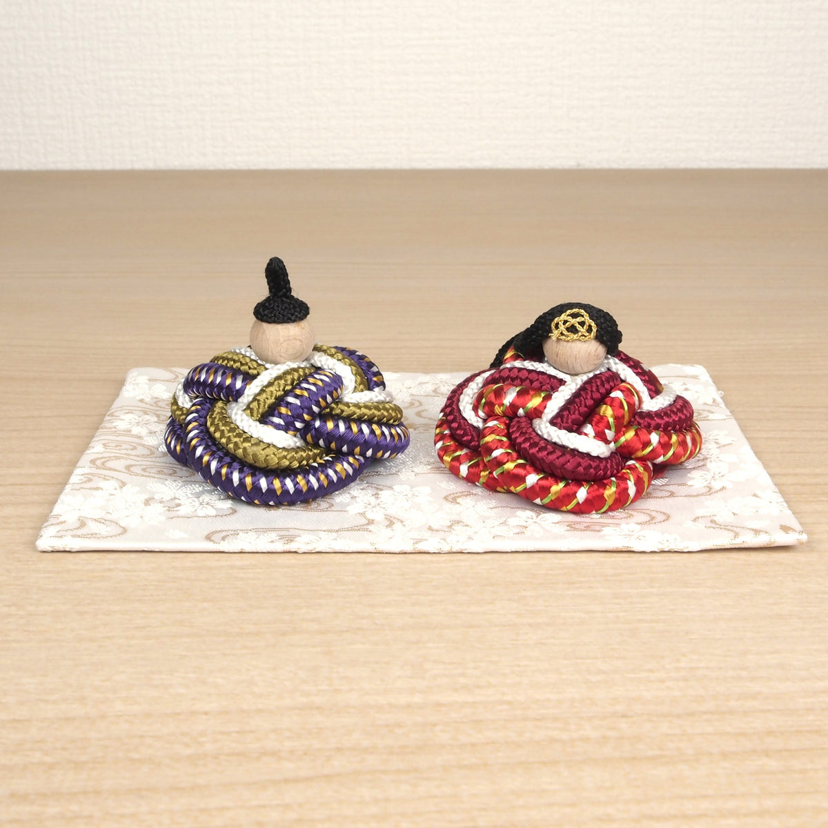 組み紐やさんのおひな様 あや　選べる金襴敷布付