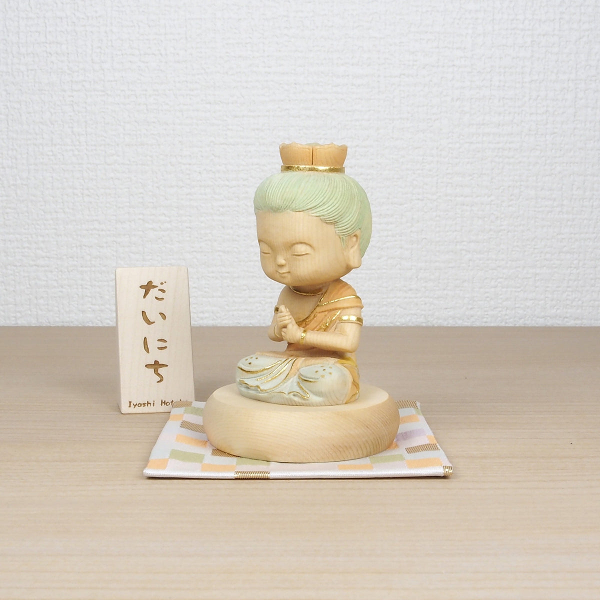 手のひらサイズの仏様 いやし仏飾り台セット 選べる5尊